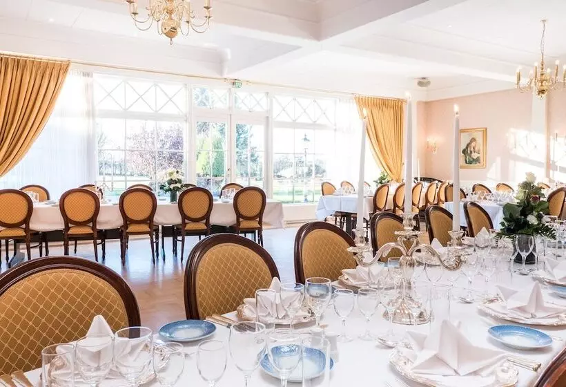 فندق Den Gamle Grænsekro Inn