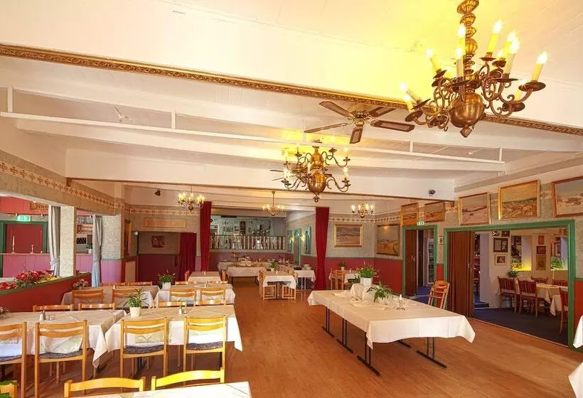 Отель Laasby Kro