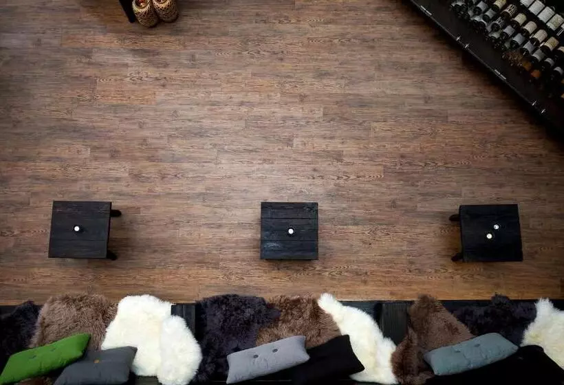 Отель Lautrup Park