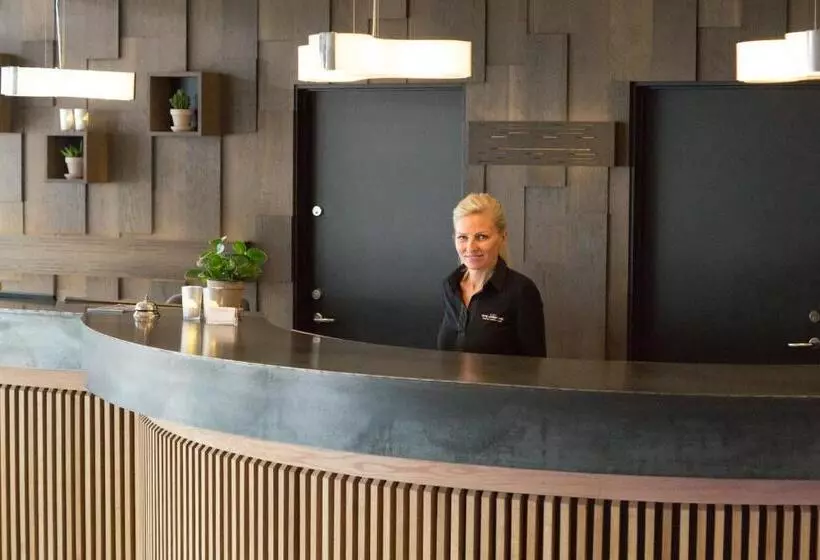 Отель Lautrup Park