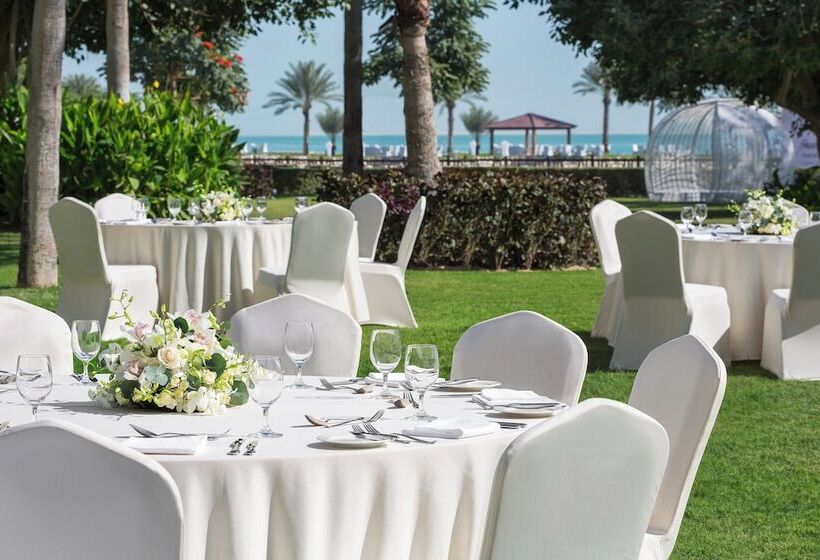 Hotel Sheraton Grand Doha Resort & Convention