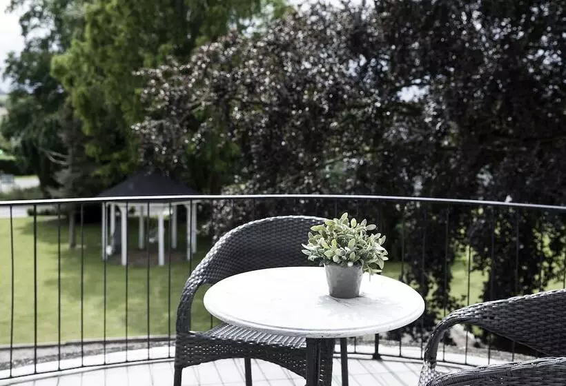 فندق Skjalm Hvide