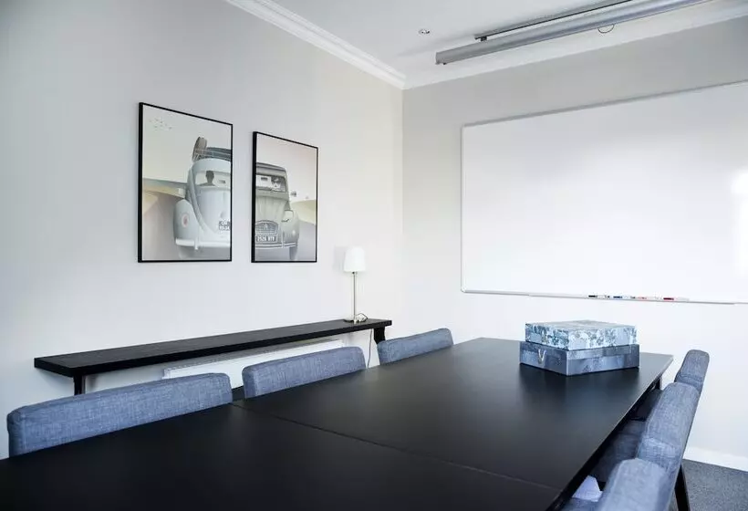 فندق Skjalm Hvide