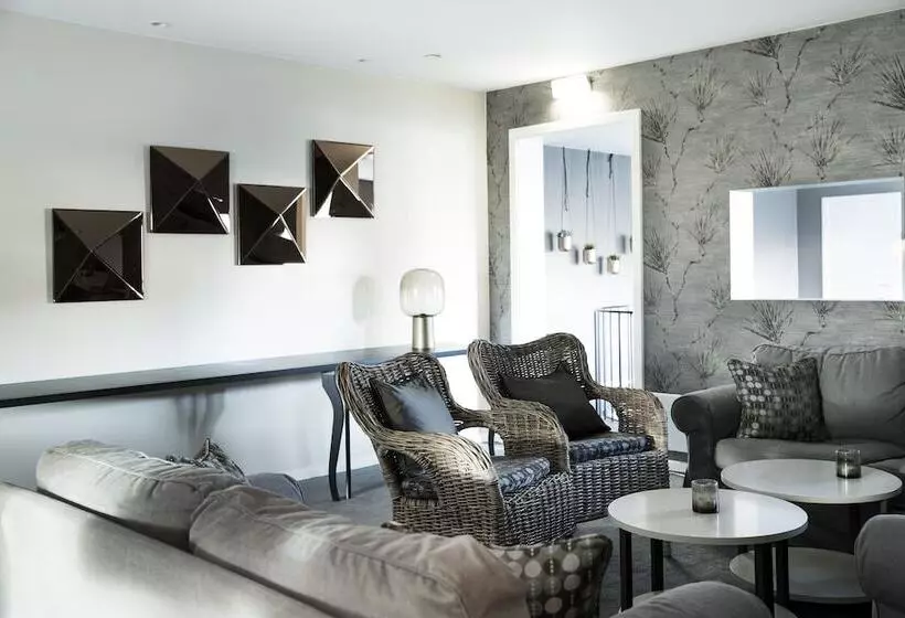 فندق Skjalm Hvide