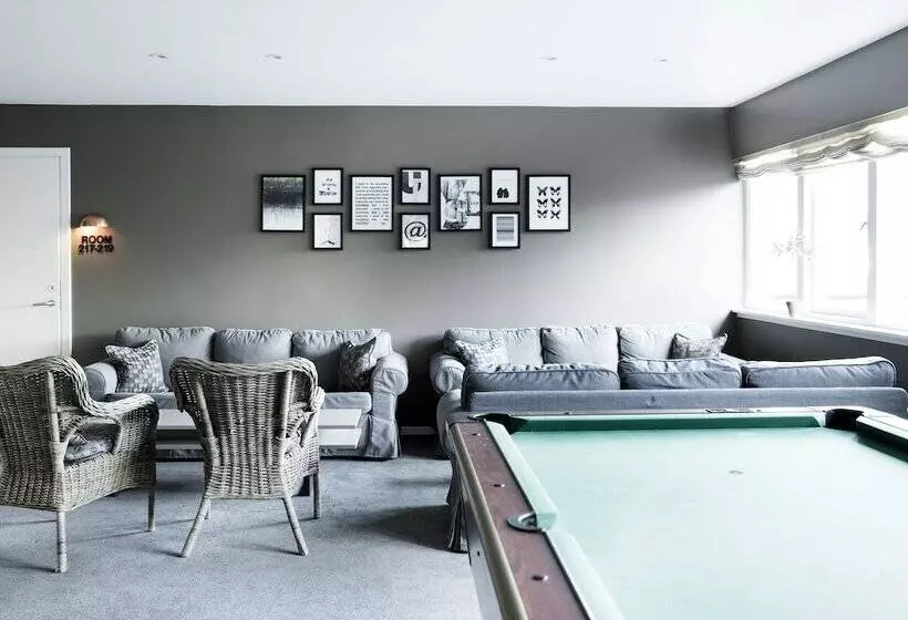 فندق Skjalm Hvide