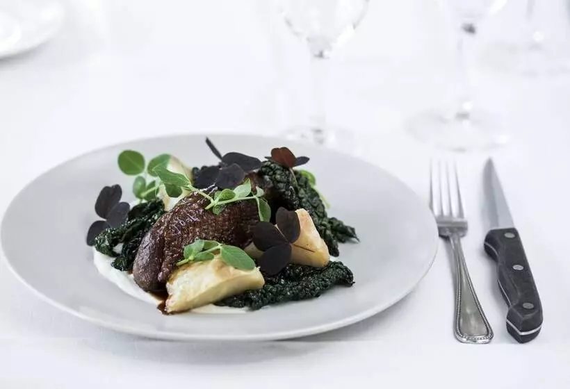 فندق Skjalm Hvide