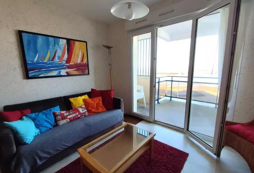 Appartement Vue Mer Exceptionnelle Avec Terrasse Et Parking à Trégastel 2 Chambres Fr 1 368 29