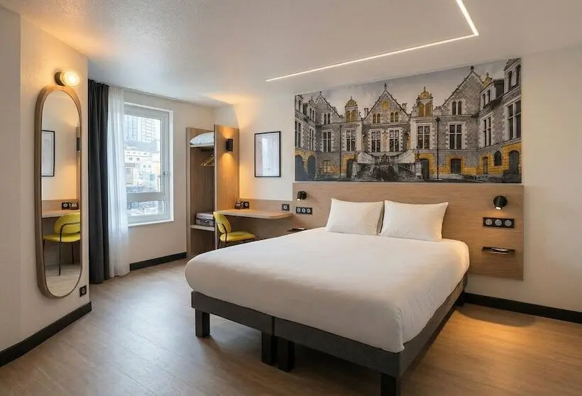 B&b Hotel Orléans Centre Foch