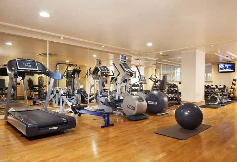 בית מלון כפרי Conrad Dublin