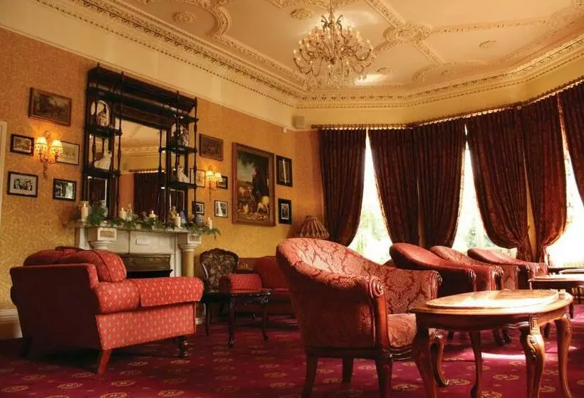 Отель Finnstown Castle