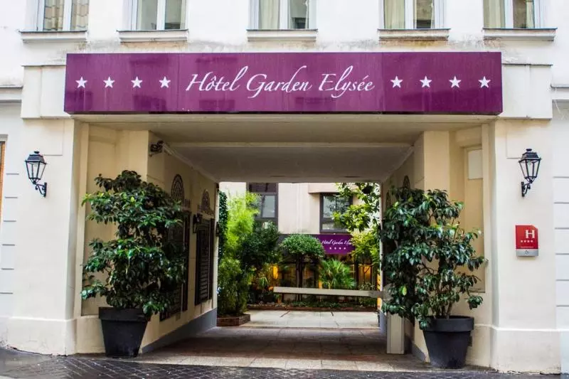 ホテル Garden Elysee
