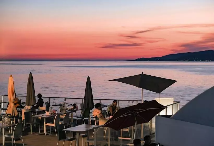 ホテル Hôtel Propriano Arena Bianca