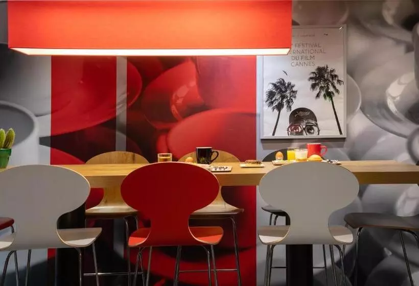 Отель Ibis Cannes Centre