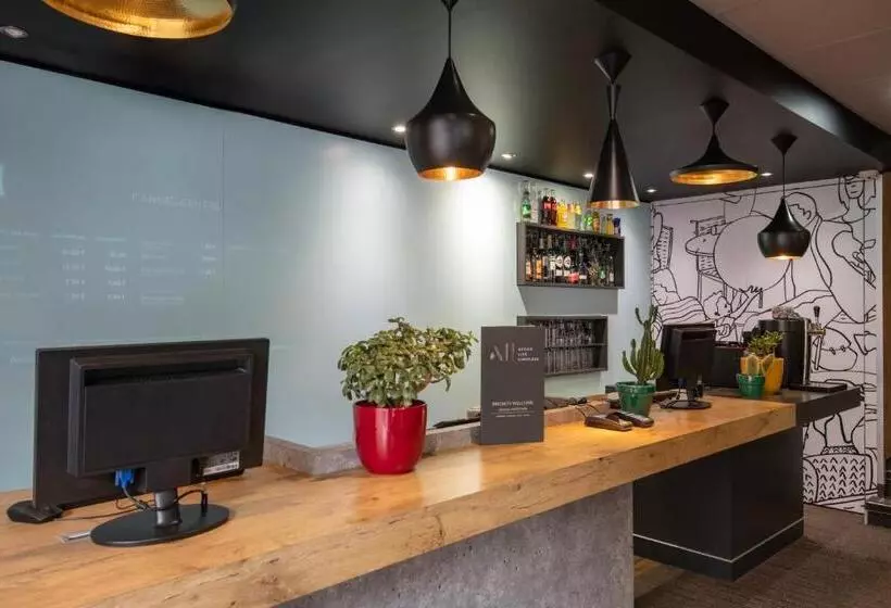 Отель Ibis Cannes Centre