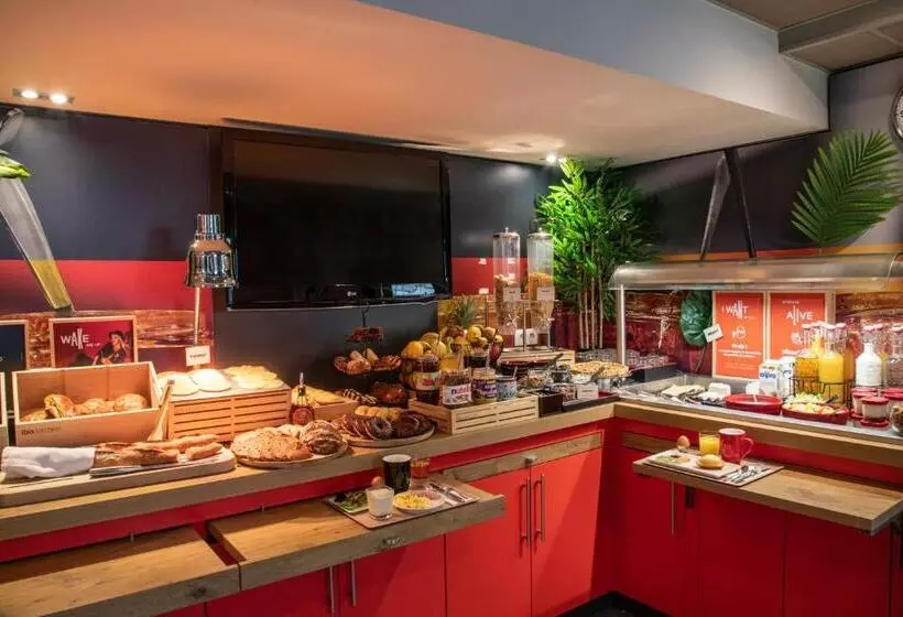 Отель Ibis Cannes Centre