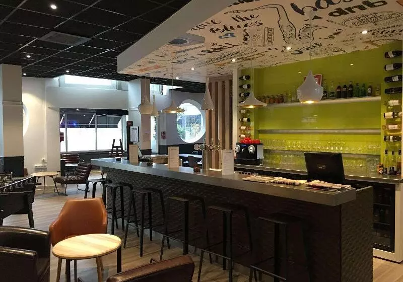 B&b Hotel Orléans Centre Foch