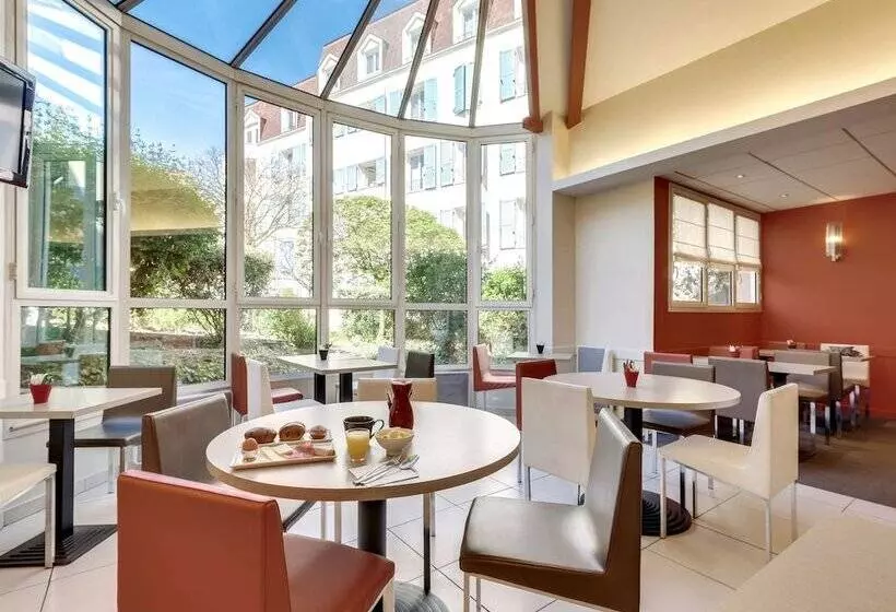 فندق Ibis Paris Rueilmalmaison