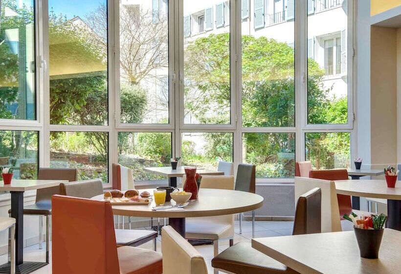 호텔 Ibis Paris Rueilmalmaison