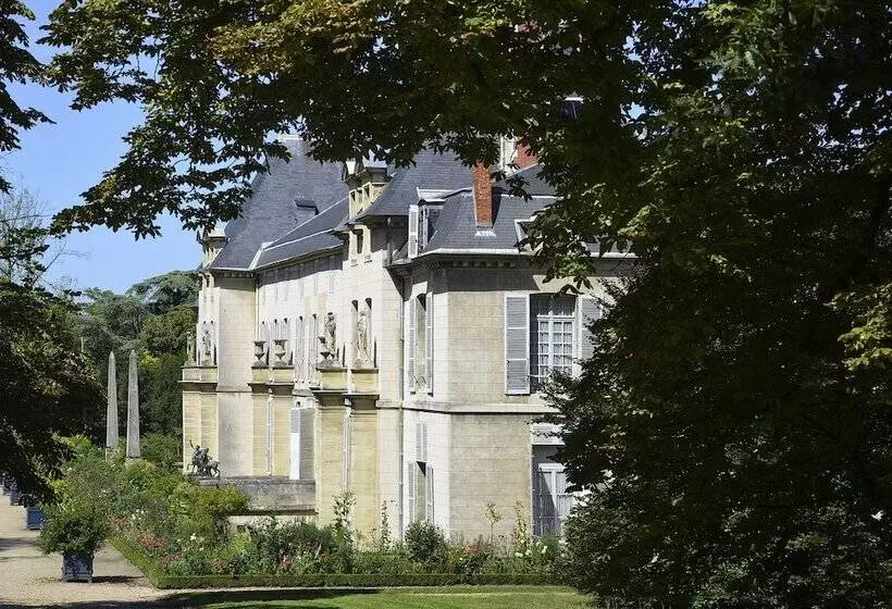 فندق Ibis Paris Rueilmalmaison