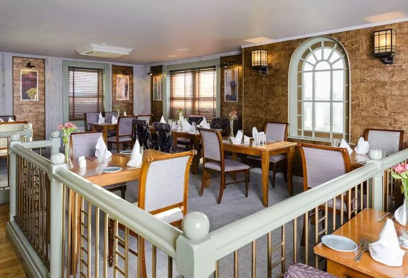 Отель Killarney Dromhall