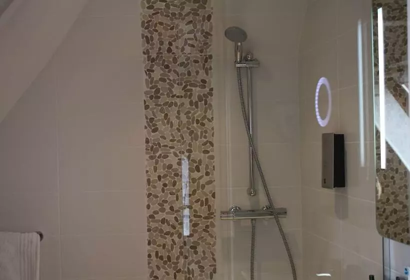 Logis Hotel Restaurant A L Etoile