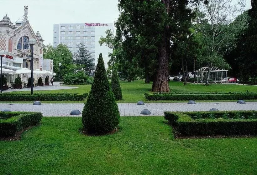 Mercure Besancon Parc Micaud   Hotel & Bar