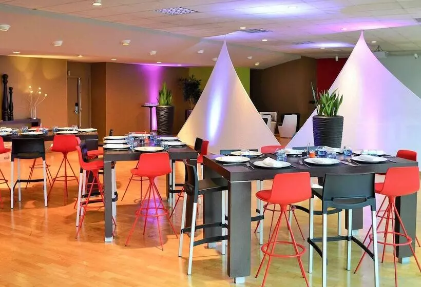 Mercure Besancon Parc Micaud   Hotel & Bar