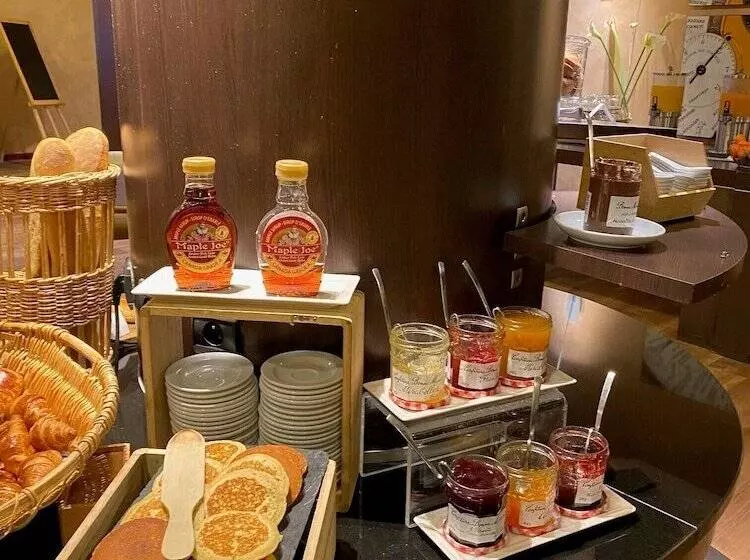 Mercure Besancon Parc Micaud   Hotel & Bar