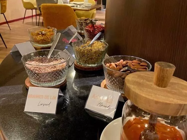 Mercure Besancon Parc Micaud   Hotel & Bar