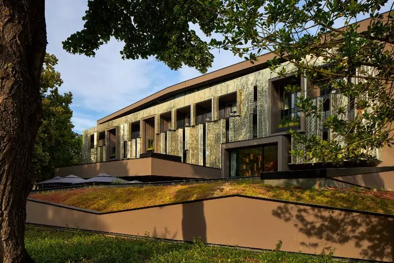 Отель Mercure Colmar Centre Champ De Mars