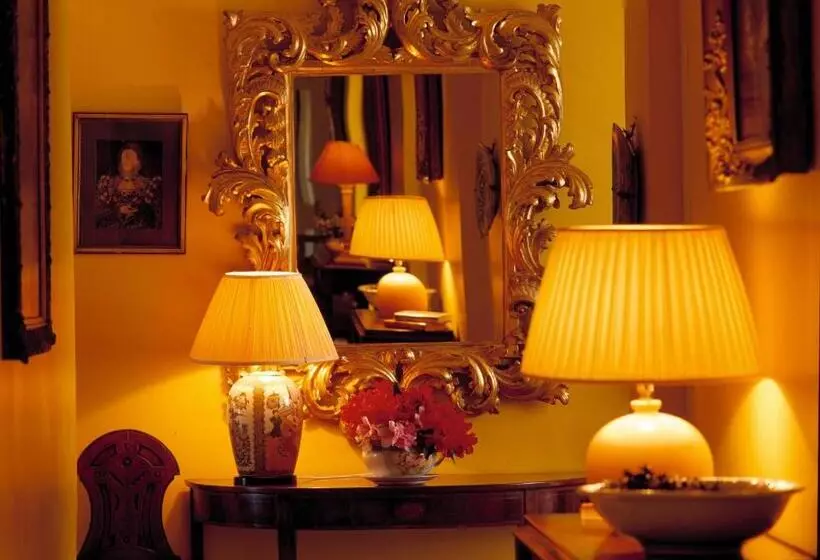 Отель Rosleague Manor