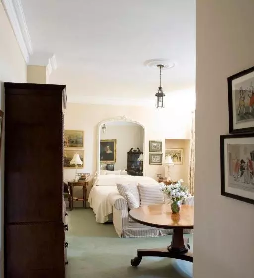 Отель Rosleague Manor