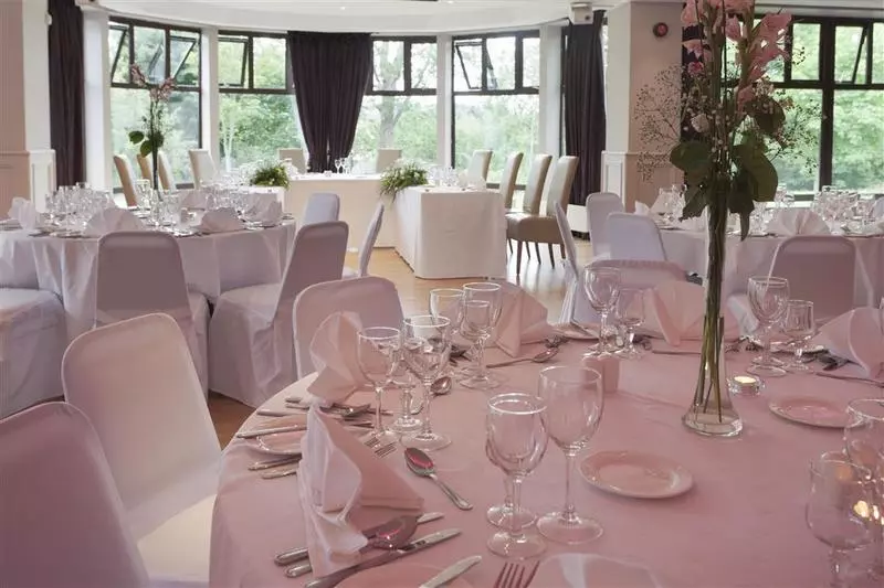 Westport Woods Hotel & Spa