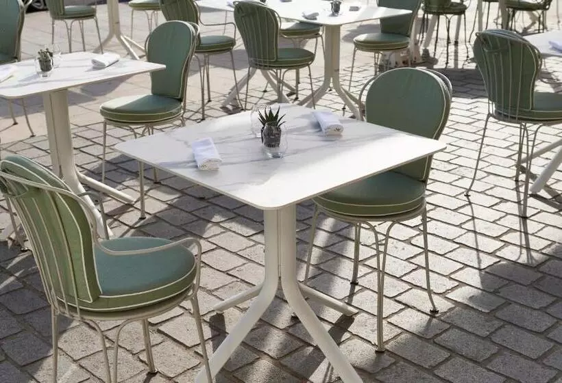 Best Western Premier Hotel Des Vignes Et Des Anges