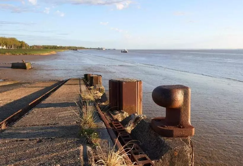 Best Western Premier Hotel Des Vignes Et Des Anges