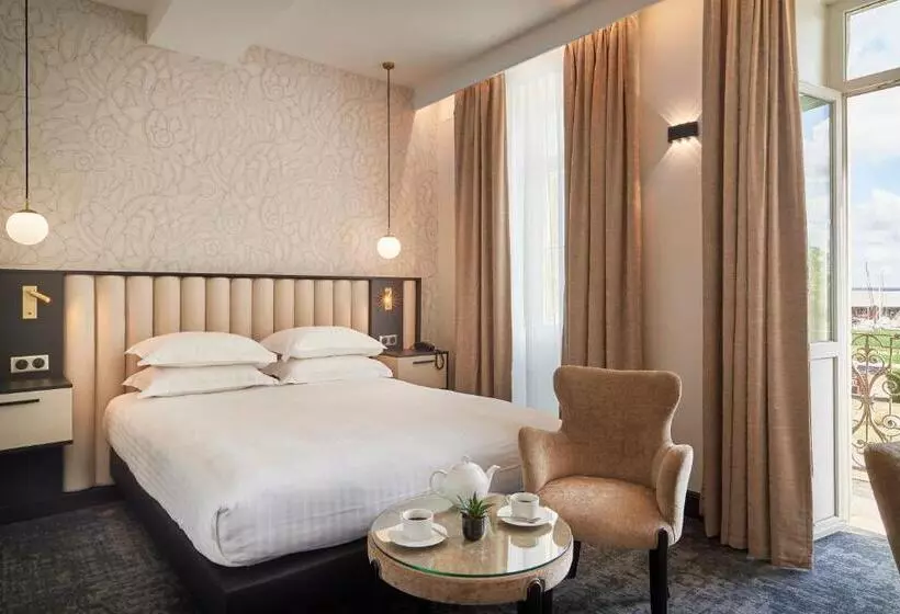 Best Western Premier Hotel Des Vignes Et Des Anges