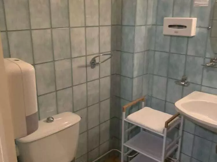 Отель Bon Accueil