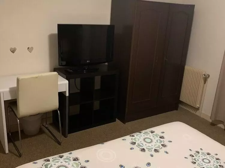 Отель Bon Accueil