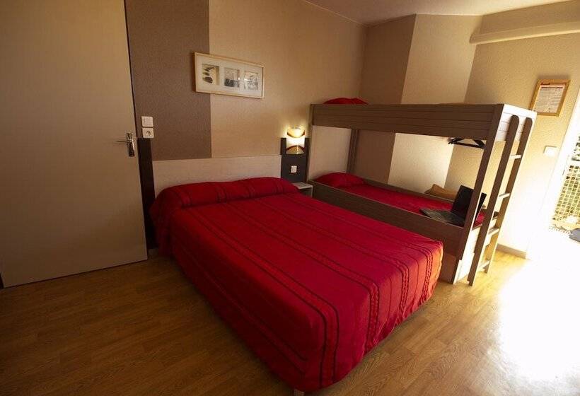 Brit Hotel Essentiel Sète / Balaruc