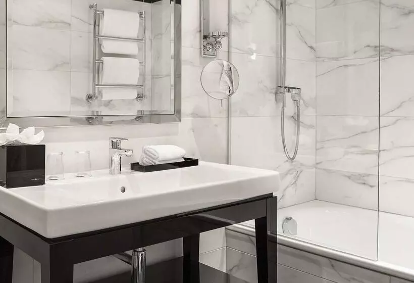 Castille Paris – Starhotels Collezione