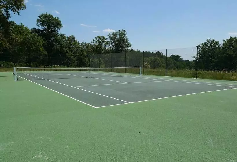 Отель Chateau Camiac