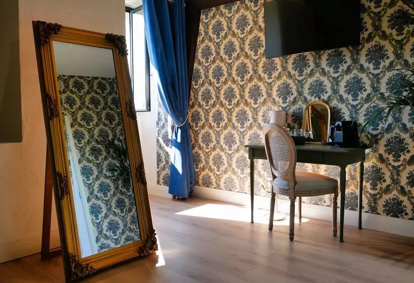 Отель Chateau Camiac