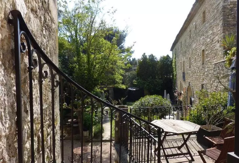 호텔 Château D Arpaillargues Teritoria