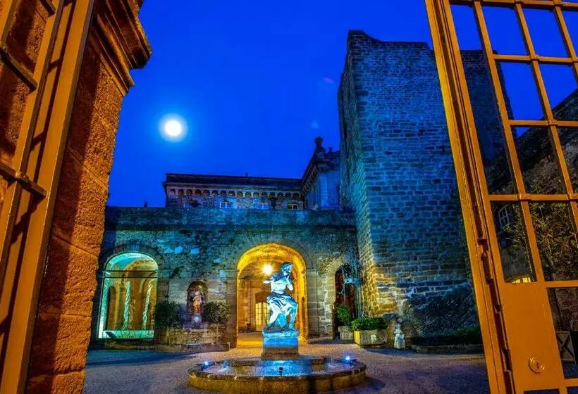 ホテル Château De Rochegude