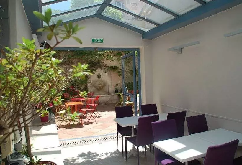 酒店 De La Fontaine