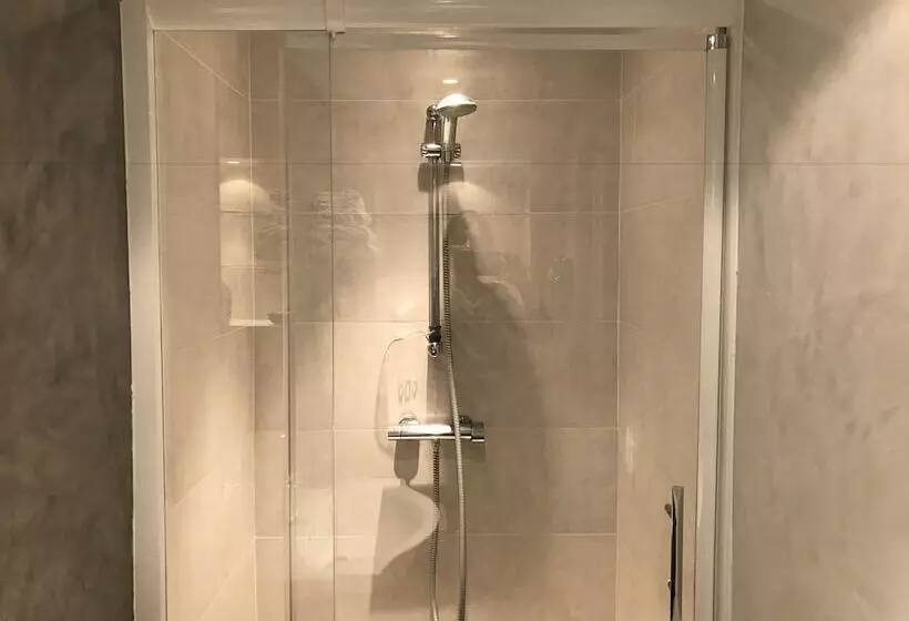 酒店 De La Fontaine