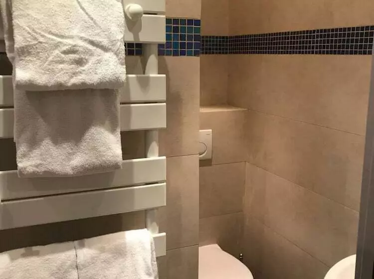 酒店 De La Fontaine