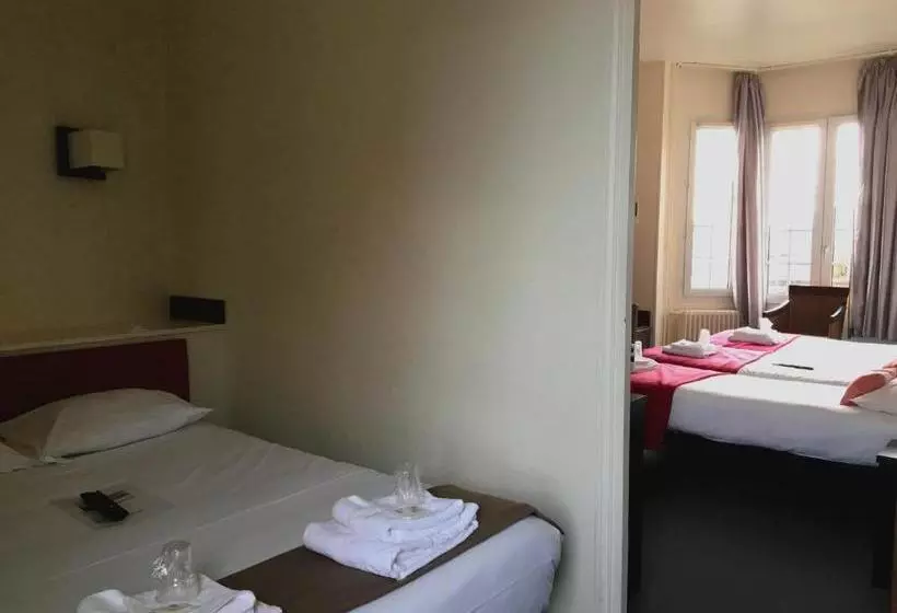 בית מלון כפרי De Paris