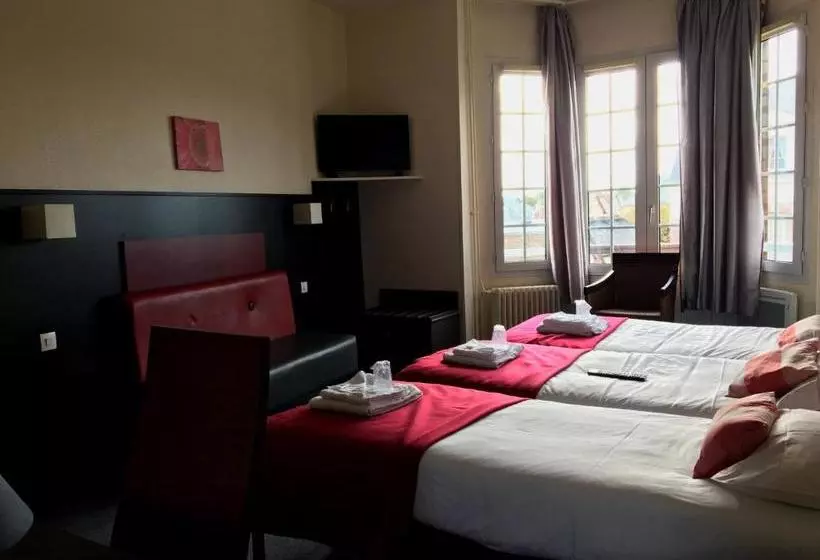 בית מלון כפרי De Paris