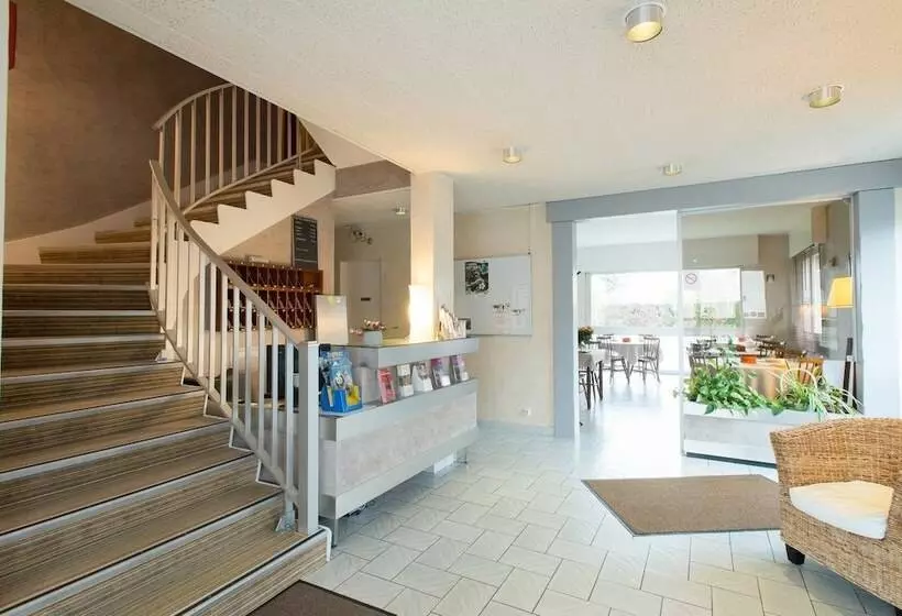 酒店 Hôtel Chantepie